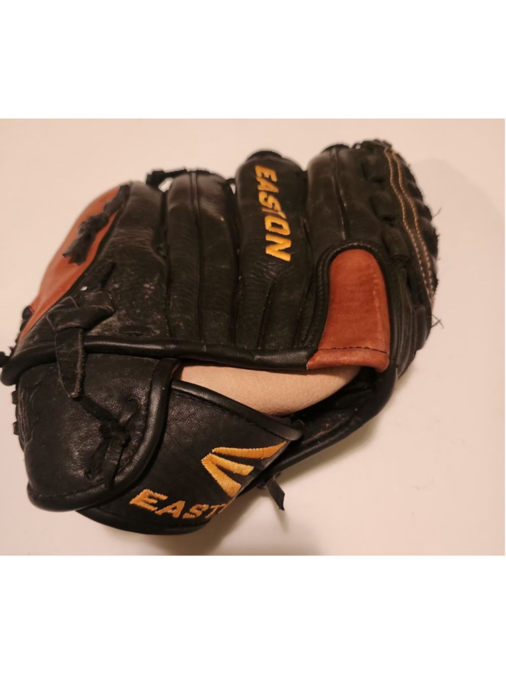 Easton Rival RVB1200 Baseball Glove 12" RHT Steer Hide Leather Infield/Pitcher - Picture 2 of 6